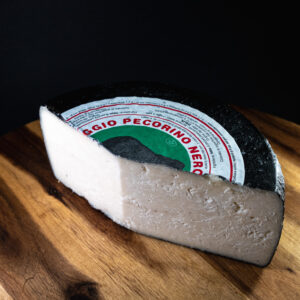 Pecorino toscano nero